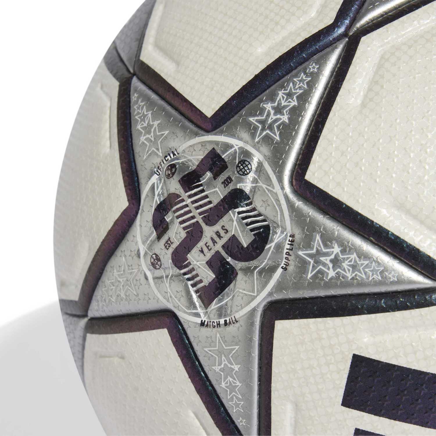 Balón Pro UEFA Champions League 3rd 25/26 - Image 4
