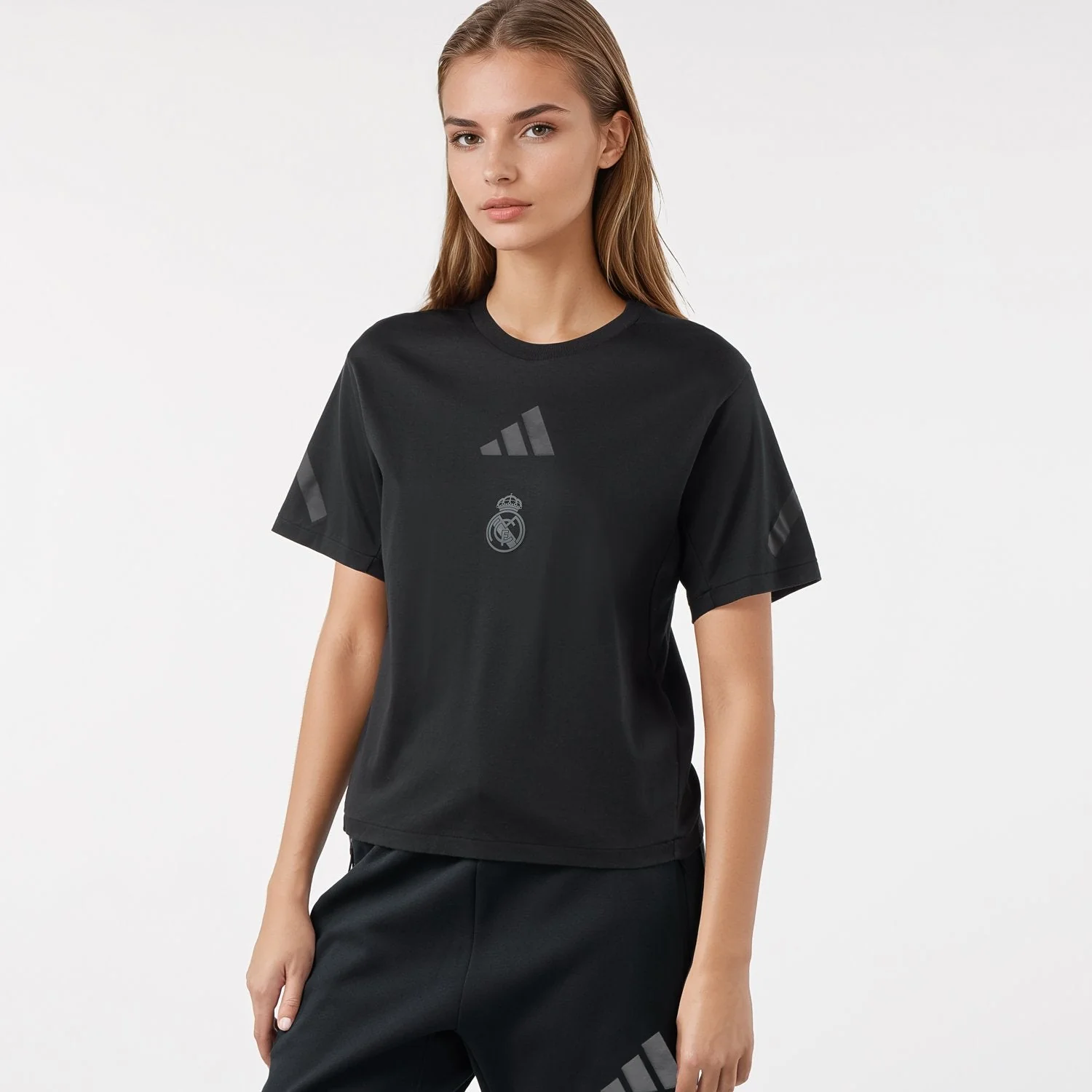 Camiseta Mujer adidas Real Urban Negra - Image 3