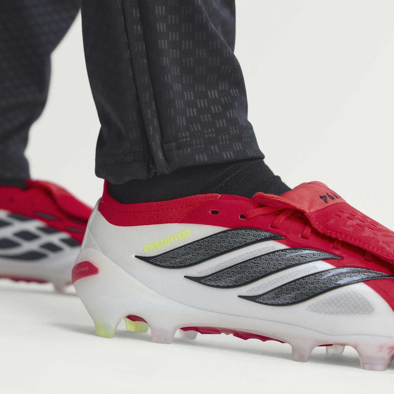 Botas de Fútbol Hombre adidas Predator Elite Lengüeta Rojas - Image 8