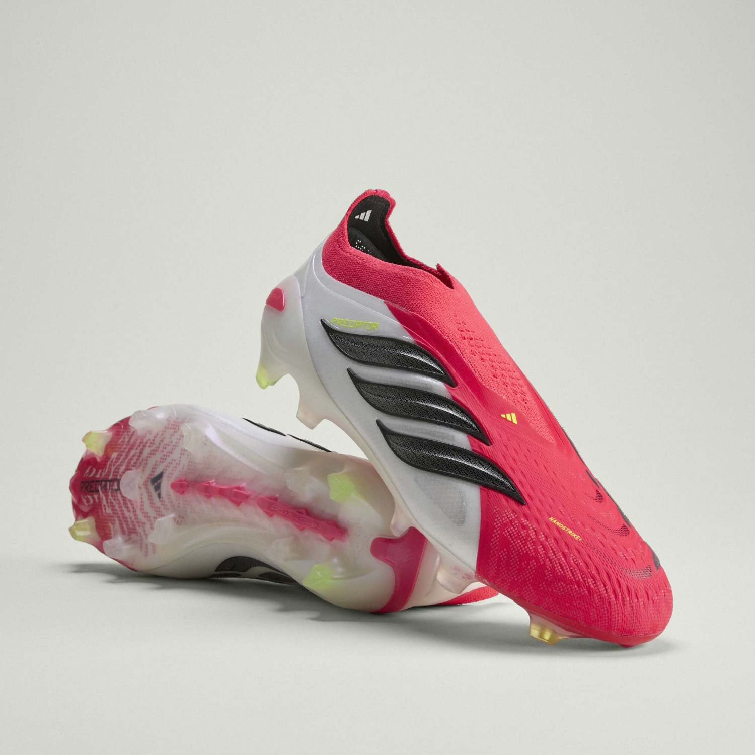 Botas de Fútbol Hombre adidas Predator Elite Sin Cordones Rojas - Image 2