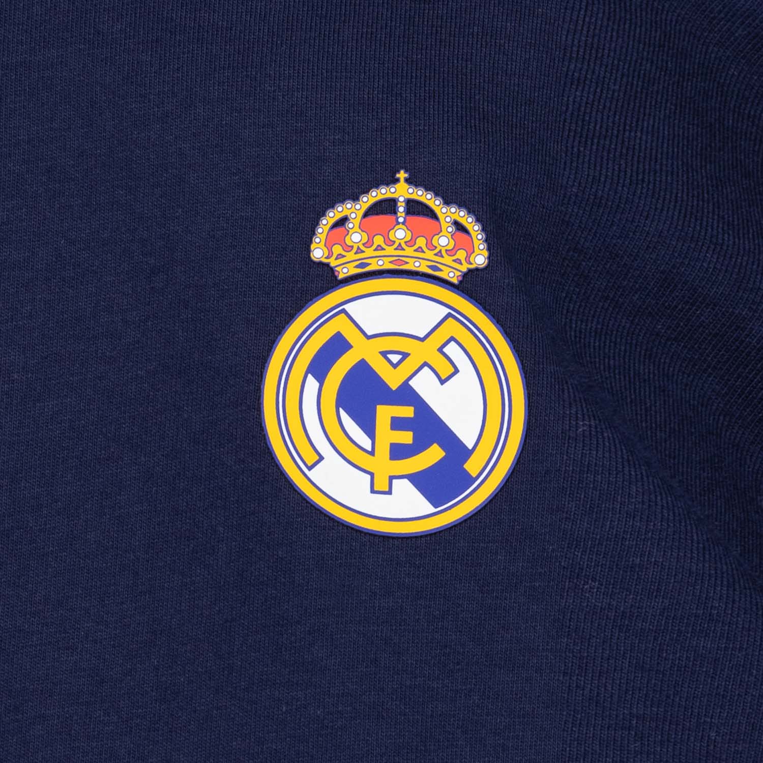 Camiseta Azul Hombre ECO Essentials Real Madrid Escudo Color - Image 2