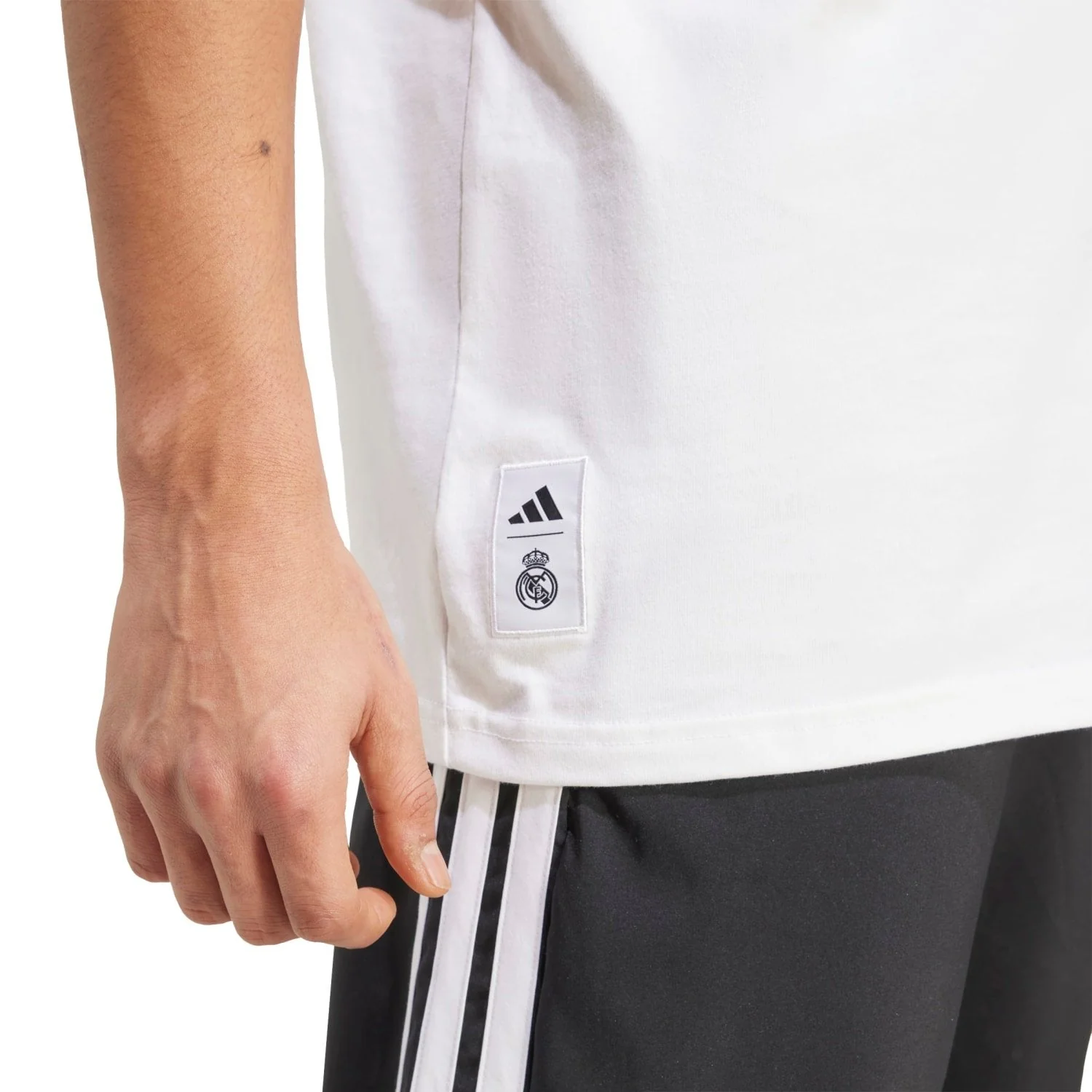 Camiseta Gráfica Hombre adidas SZN 25/26 Blanca - Image 5