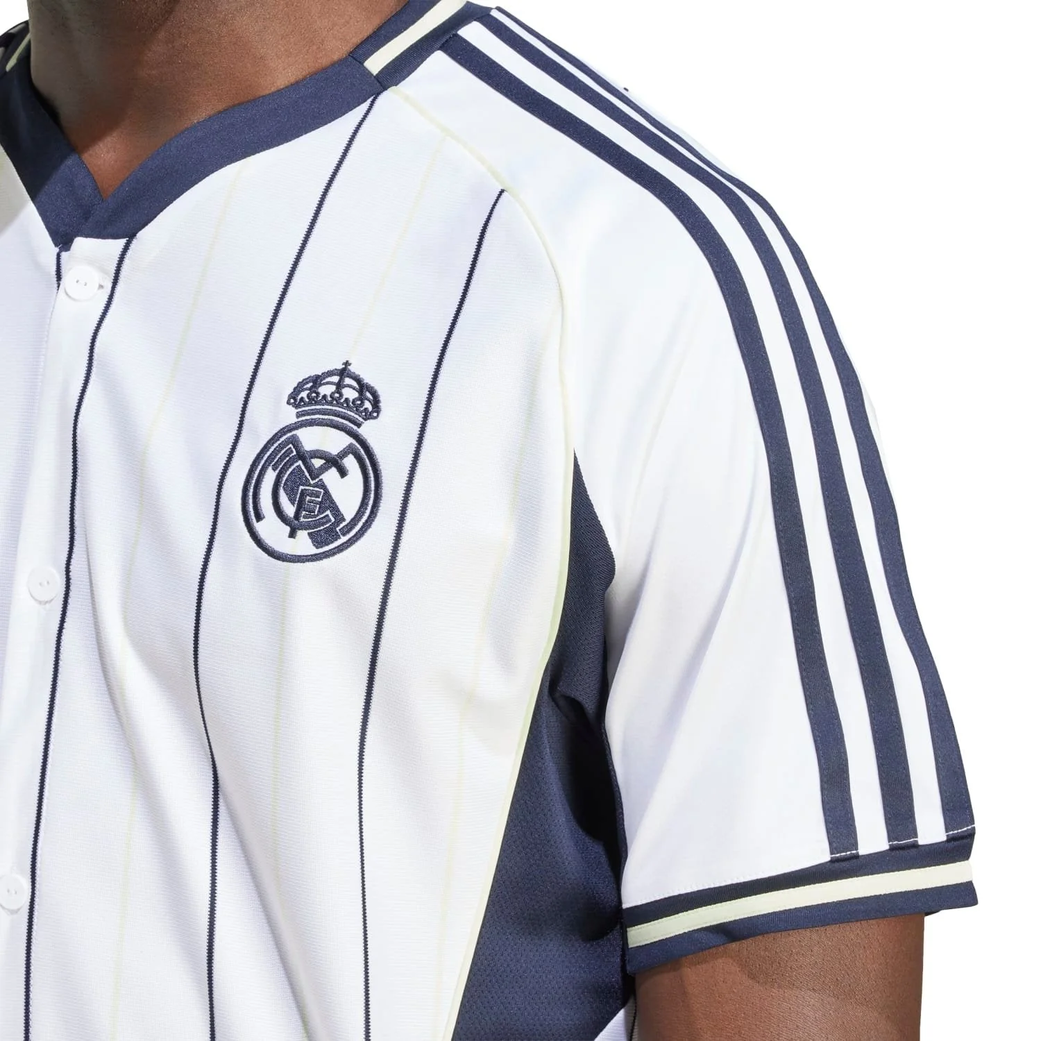 Camiseta Hombre adidas US Pack 25/26 Blanca - Image 4