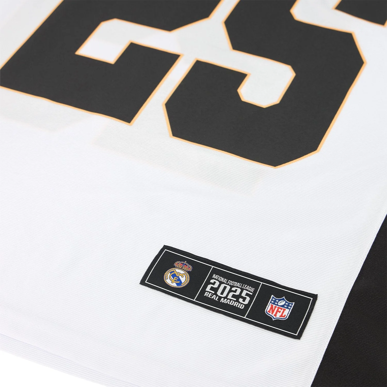 Camiseta Hombre Real Madrid x NFL Blanca - Image 4