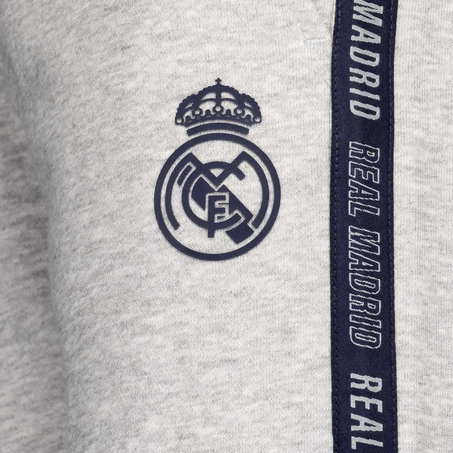 Pantalón Chándal Niños Kids on Tour Real Madrid Cinta Lateral Gris - Image 4